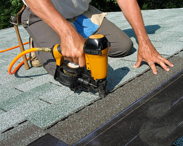Quick and Trustworthy Emergency Roof Repair Services in Luxemburg, WI